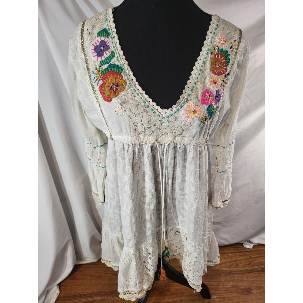 White Waves White Lace Embroidered Beaded Cover Up Dress Hi-lo Small